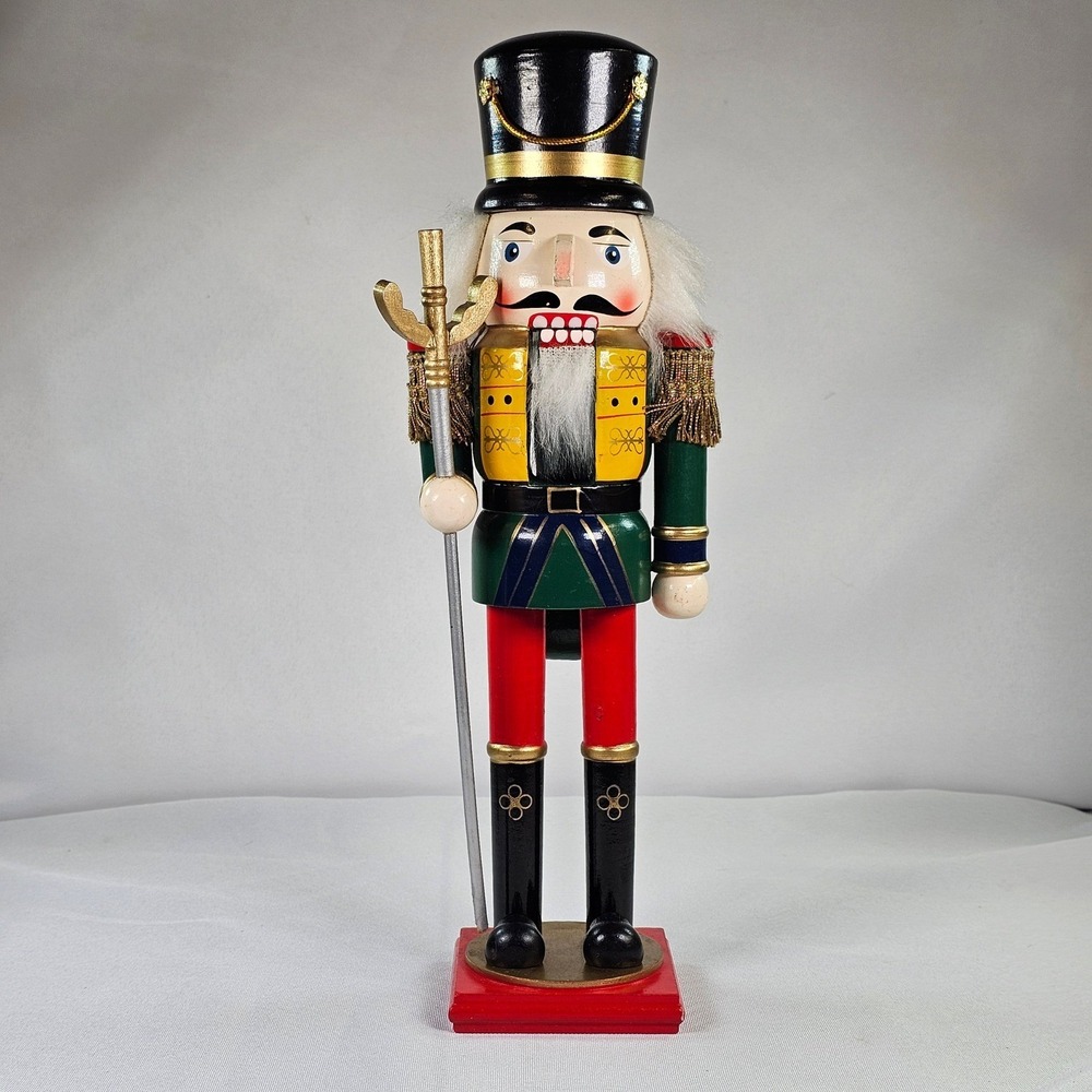 Vintage Pier 1 Imports Wooden Nutcracker Soldier 12" Christmas Decor Trident.